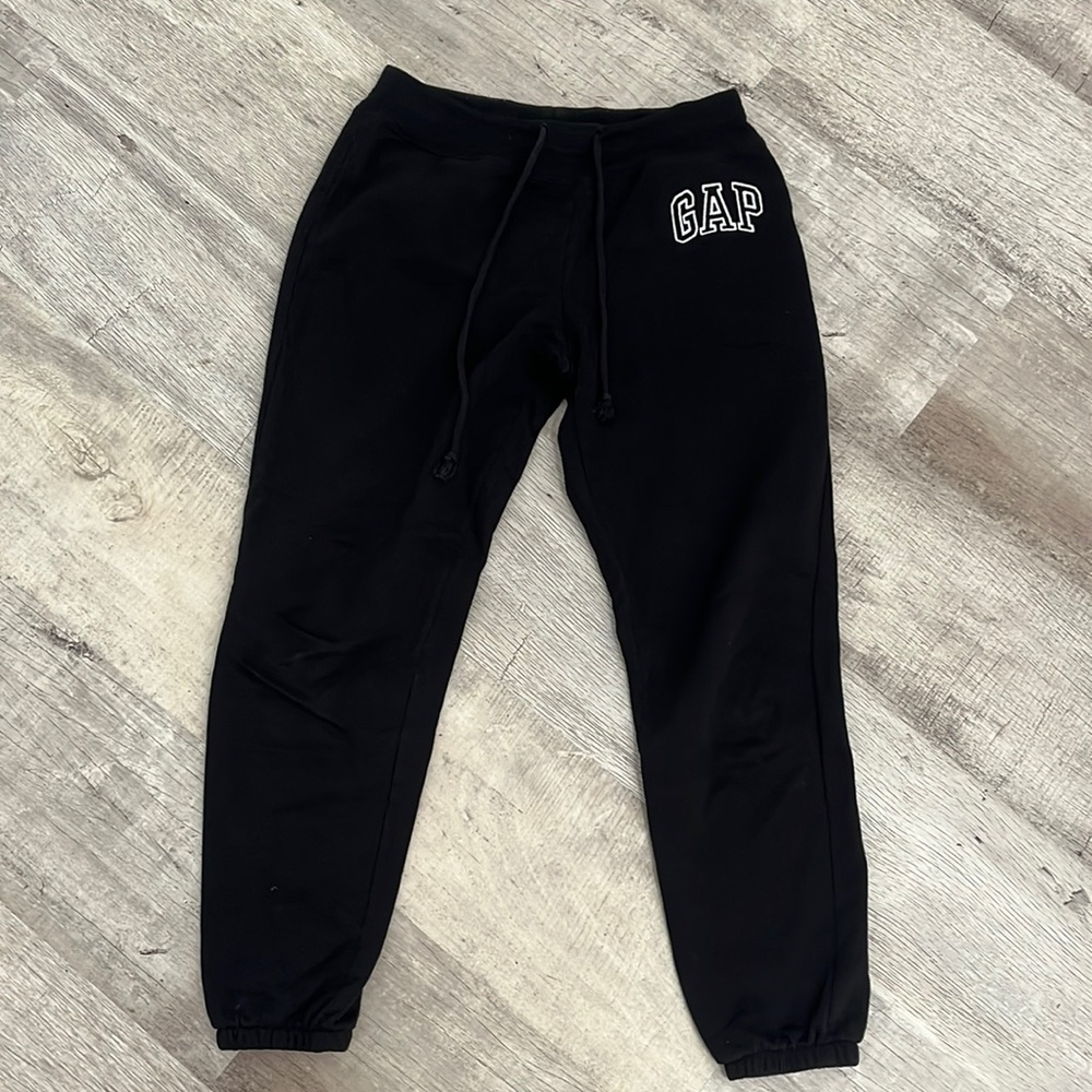 GAP Black Sweatpants